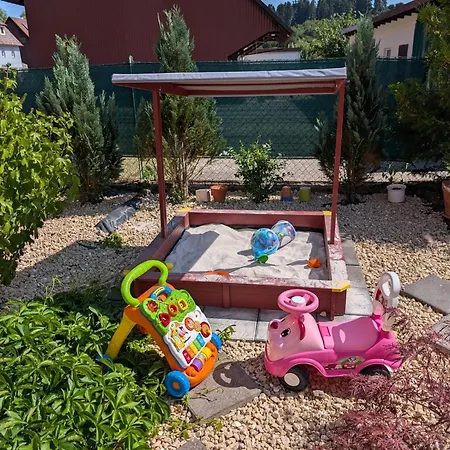 Grosse Und Helle 3 Zi In Lossburg-betzweiler, Schwarzwald Apartmán *